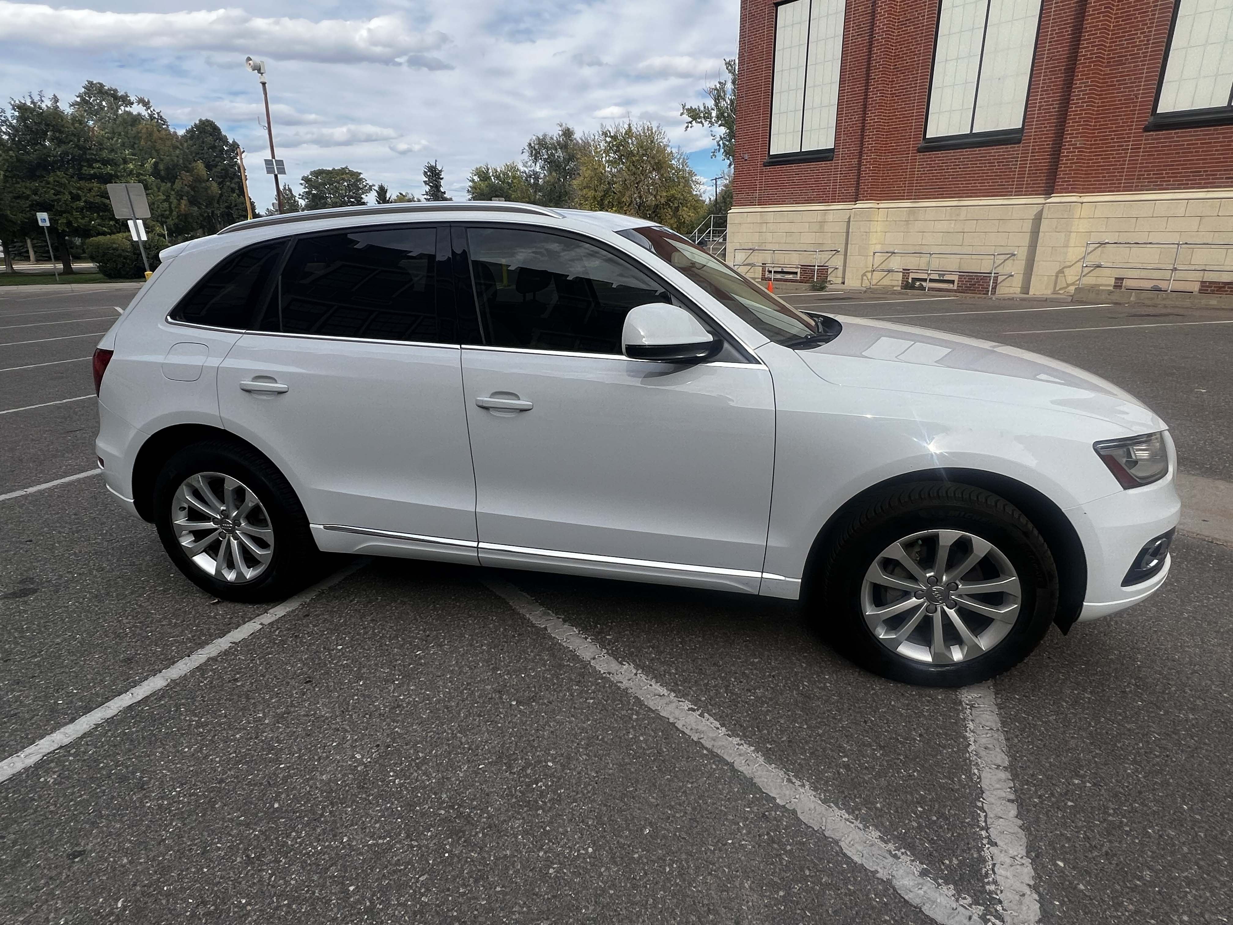 Used 2014 Audi Q5 2.0T Premium Plus AWD/4WD image 4