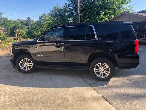 Used 2019 Chevrolet Tahoe LT image 4