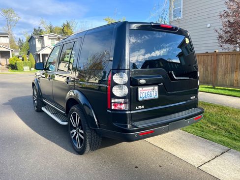 Used 2016 Land Rover LR4 HSE AWD/4WD image 8