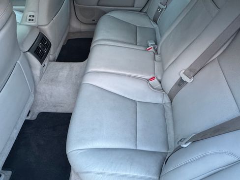 Used 2007 Lexus LS 460 image 8