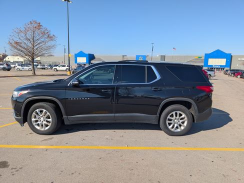 Used 2018 Chevrolet Traverse LT image 8