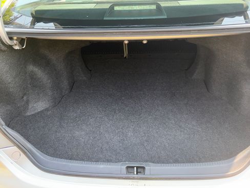 Used 2014 Toyota Camry FWD image 20
