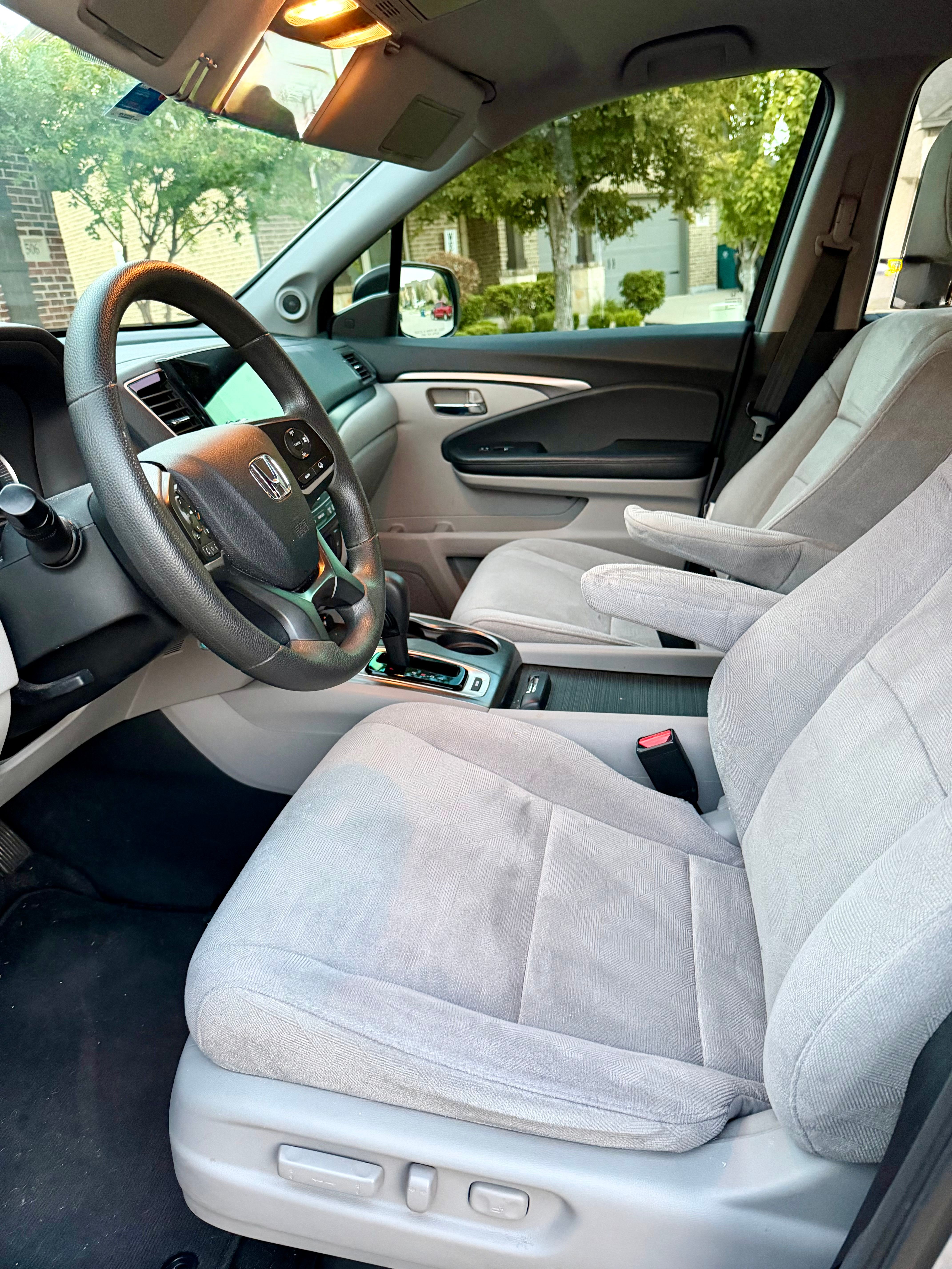 Used 2020 Honda Pilot EX image 6