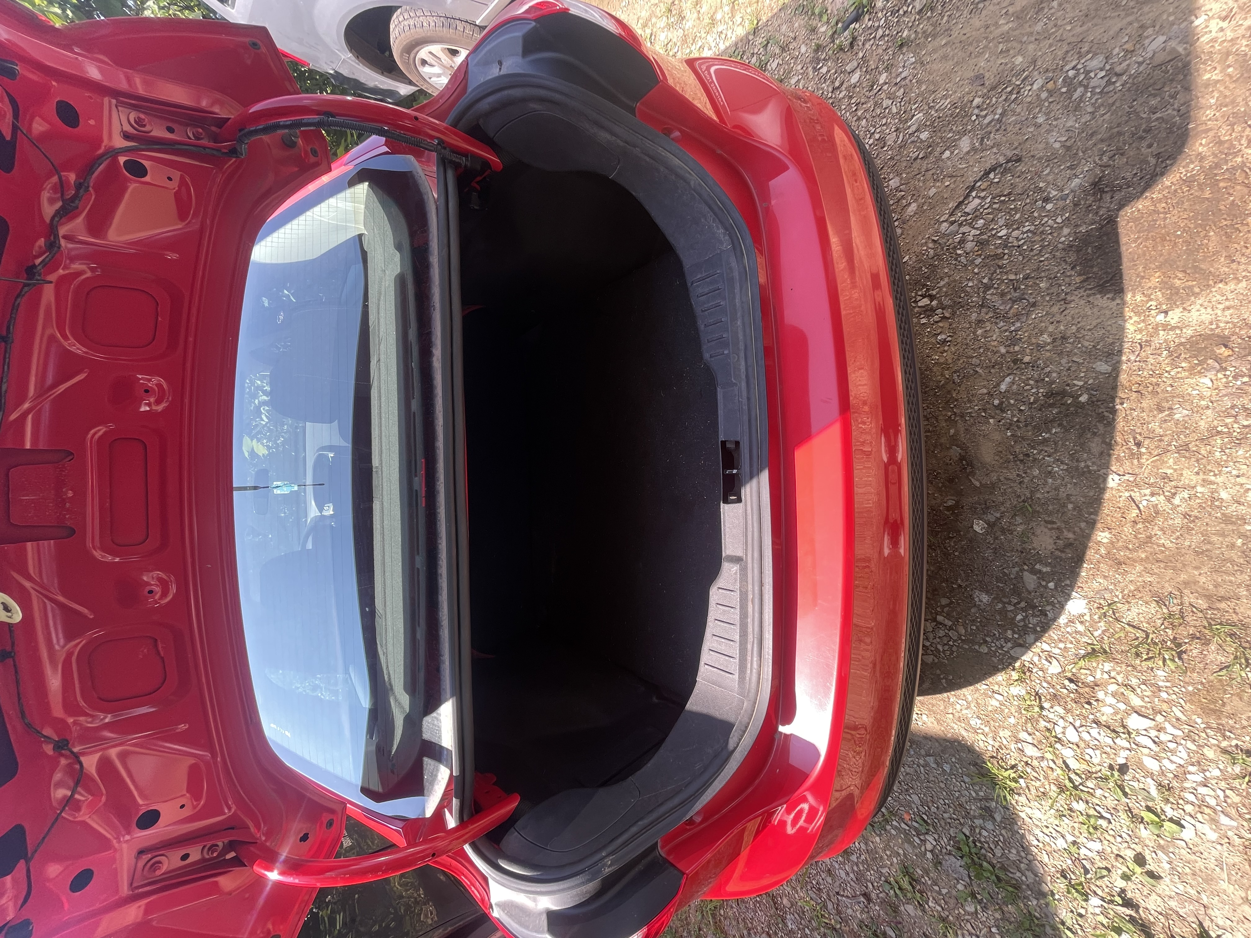 Used 2014 Ford Focus SE w/ SE Winter Package FWD image 12