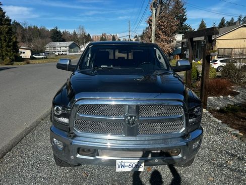 Used 2016 RAM 3500 Laramie AWD/4WD image 9