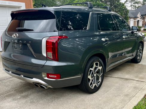 Used 2022 Hyundai Palisade Calligraphy image 8