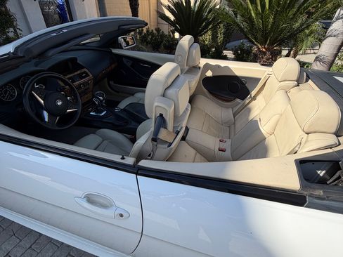 Used 2008 BMW 650i Convertible image 6