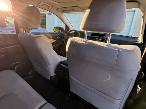 Used 2015 Honda CR-V EX image 30