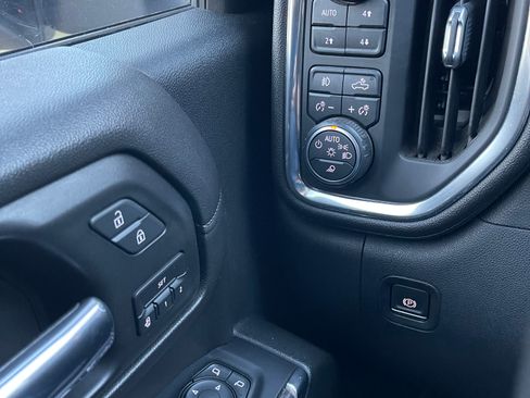 Used 2020 Chevrolet Silverado 2500 LTZ w/ LTZ Plus Package image 11