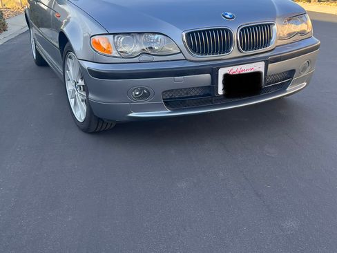 Used 2003 BMW 330xi Sedan image 13