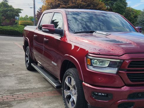 Used 2022 RAM 1500 Laramie image 8