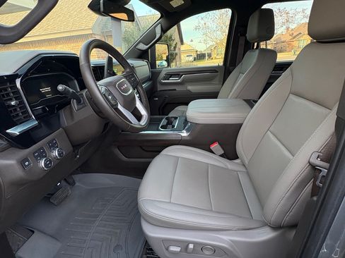 Used 2024 GMC Sierra 2500 SLT w/ Texas SLT Premium Package image 12