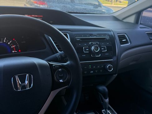 Used 2013 Honda Civic LX image 13