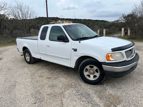 Used 2000 Ford F150 2WD SuperCab image 2