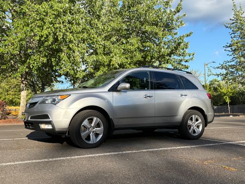 Used 2011 Acura MDX w/ Technology Package AWD/4WD image 2
