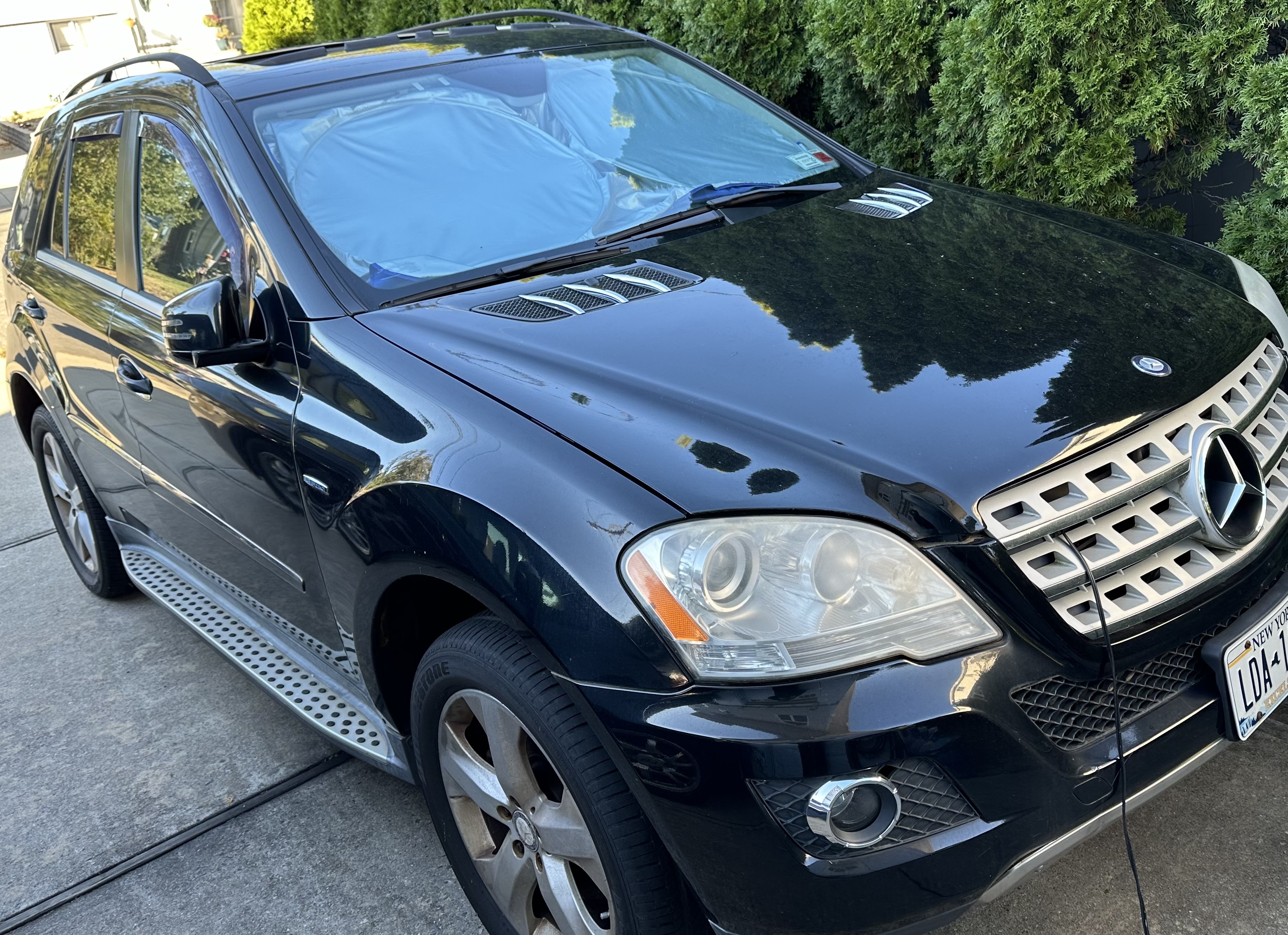 Used 2011 Mercedes-Benz ML 350 BlueTEC 4MATIC image 2
