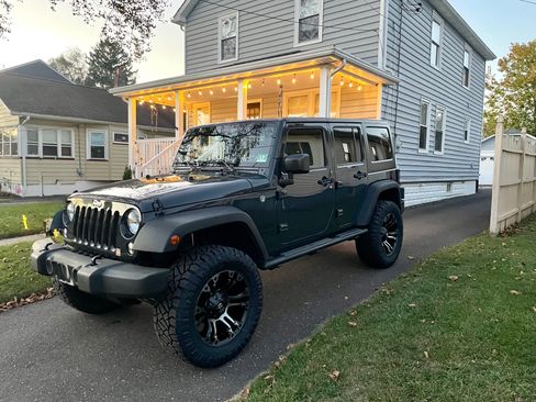 Used 2016 Jeep Wrangler Unlimited Sport w/ Quick Order Package 23S image 4