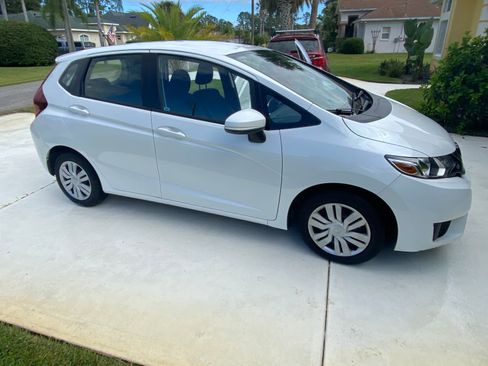 Used 2016 Honda Fit LX image 2
