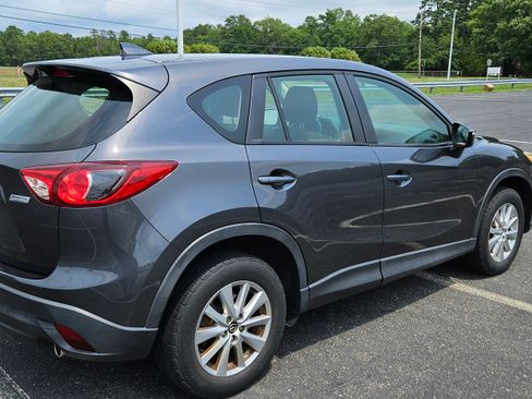 Used 2016 MAZDA CX-5 Sport w/ Rear Camera Package FWD image 1