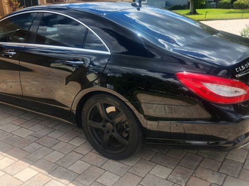 Used 2013 Mercedes-Benz CLS 550 image 2
