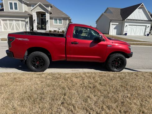 Used 2012 Toyota Tundra 4x4 Regular Cab w/ TRD Off-Road Pkg image 1