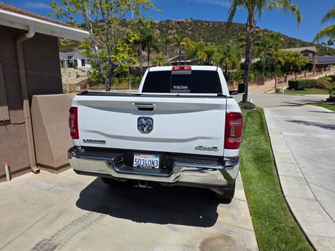 Used 2021 RAM 2500 Laramie AWD/4WD image 5