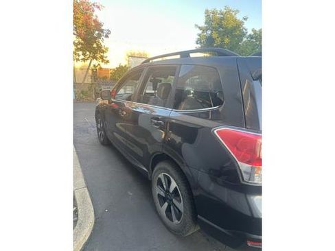 Used 2018 Subaru Forester 2.5i Limited image 5