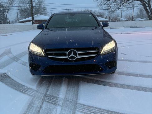 Used 2019 Mercedes-Benz C 300 4MATIC Sedan w/ Premium Package image 4