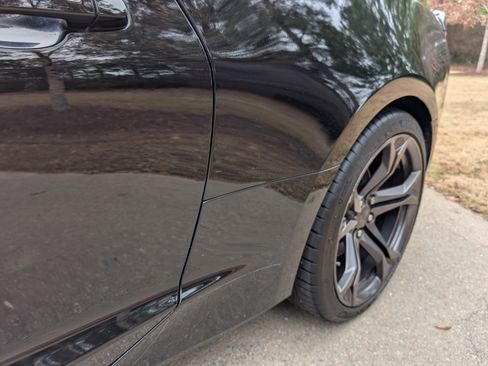 Used 2017 Chevrolet Camaro SS image 18