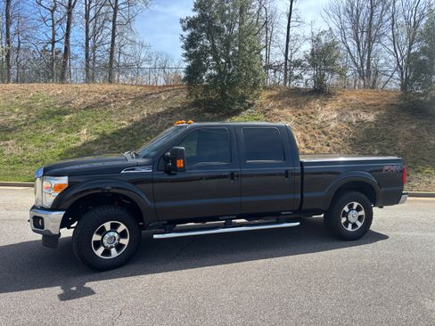 Used 2012 Ford F250 Lariat w/ FX4 4X4 Off-Road Pkg image 1