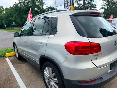 Used 2013 Volkswagen Tiguan S FWD image 11