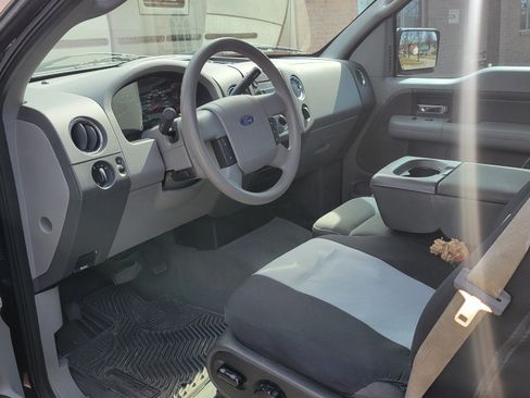 Used 2007 Ford F150 XLT image 12