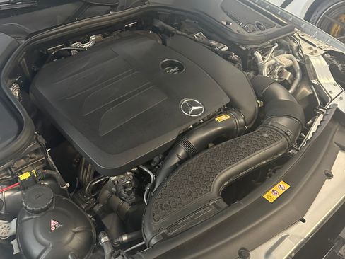 Used 2020 Mercedes-Benz E 350 Sedan image 9