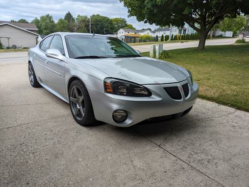 Used 2005 Pontiac Grand Prix GT w/ Comfort And Infotech Package image 8