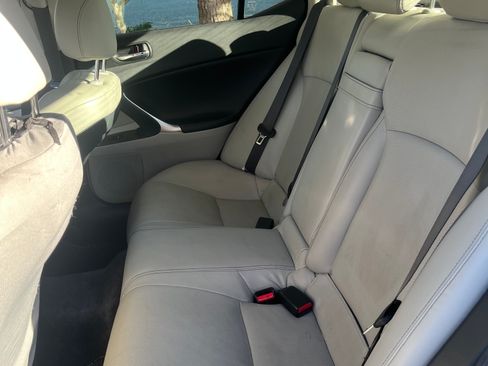 Used 2009 Lexus IS 250 AWD image 5