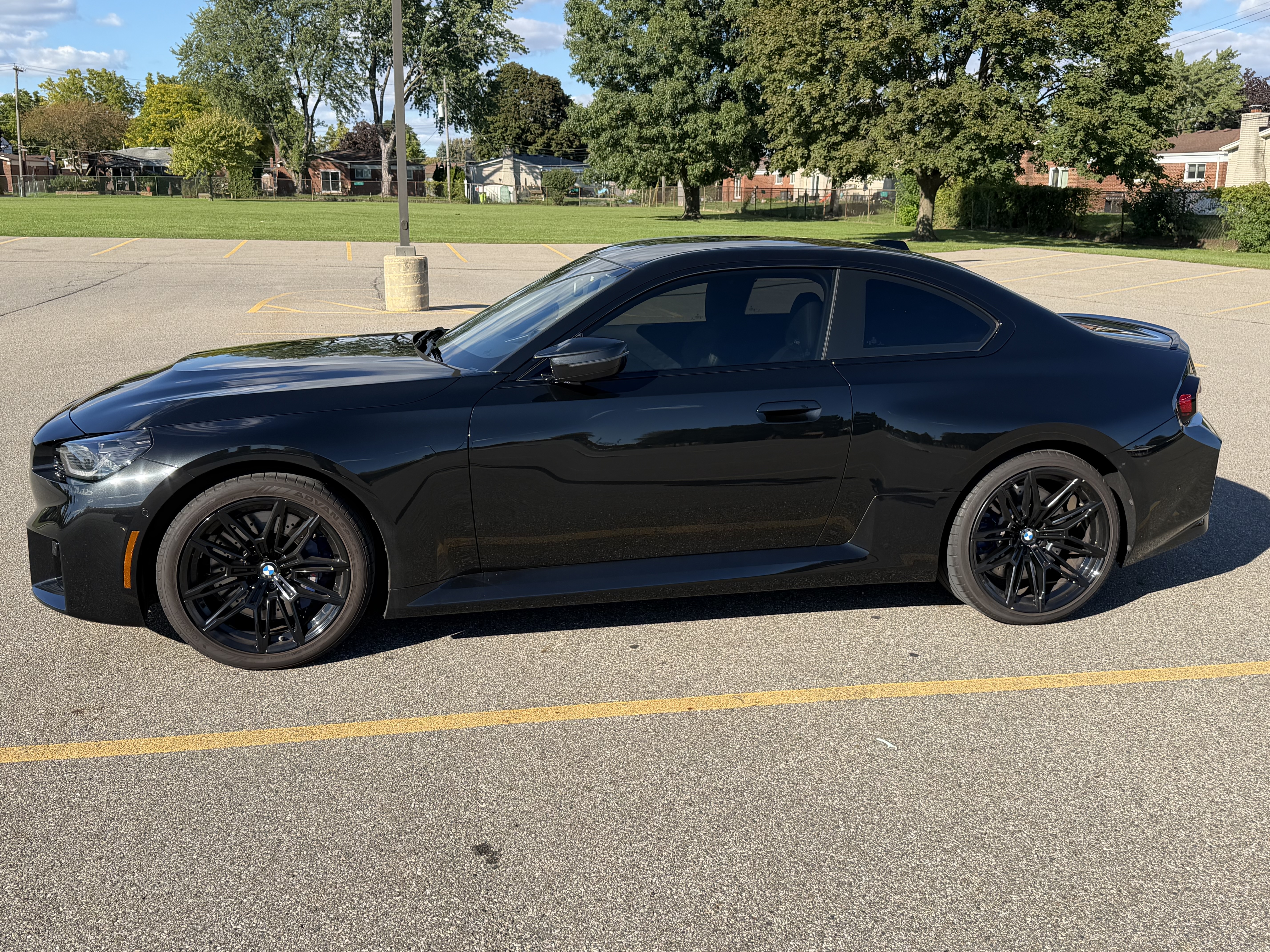 Used 2024 BMW M2 w/ Lighting Package RWD image 2