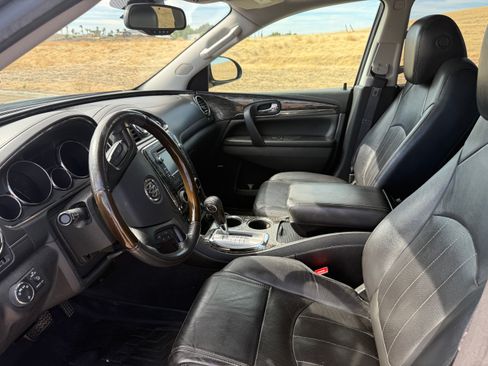 Used 2014 Buick Enclave Leather FWD image 9