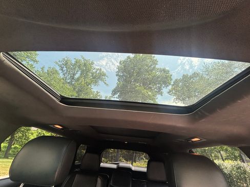 Used 2013 Ford Explorer XLT AWD/4WD image 15