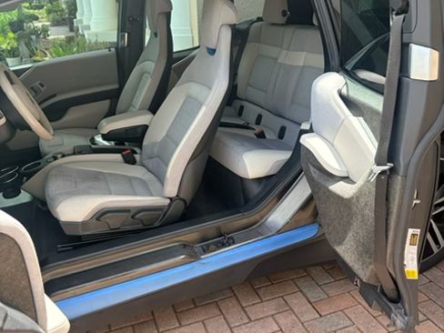 Used 2017 BMW i3 RWD image 5