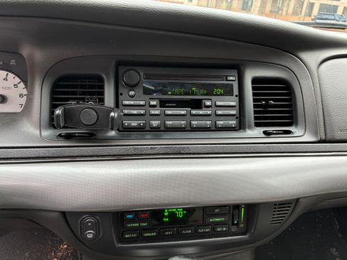 Used 2004 Mercury Marauder image 11