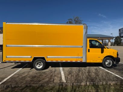 Used 2021 GMC Savana 3500 Extended w/ Power Convenience Package