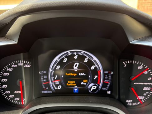 Used 2019 Chevrolet Corvette Grand Sport RWD image 8