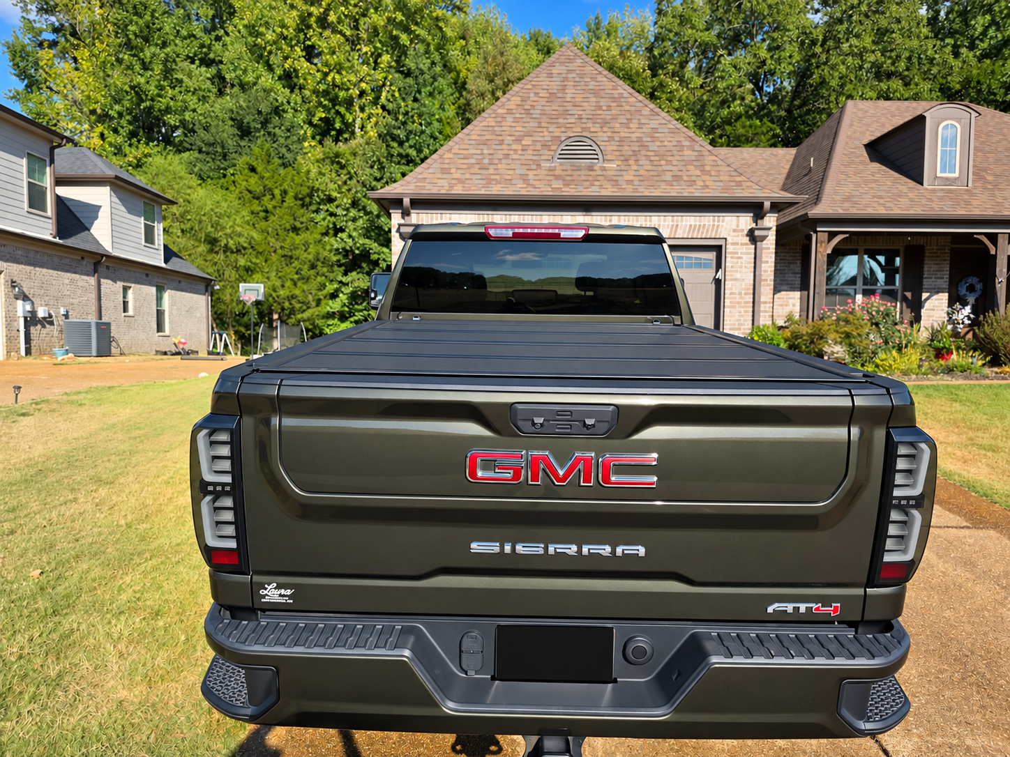 Used 2022 GMC Sierra 2500 AT4 AWD/4WD image 8