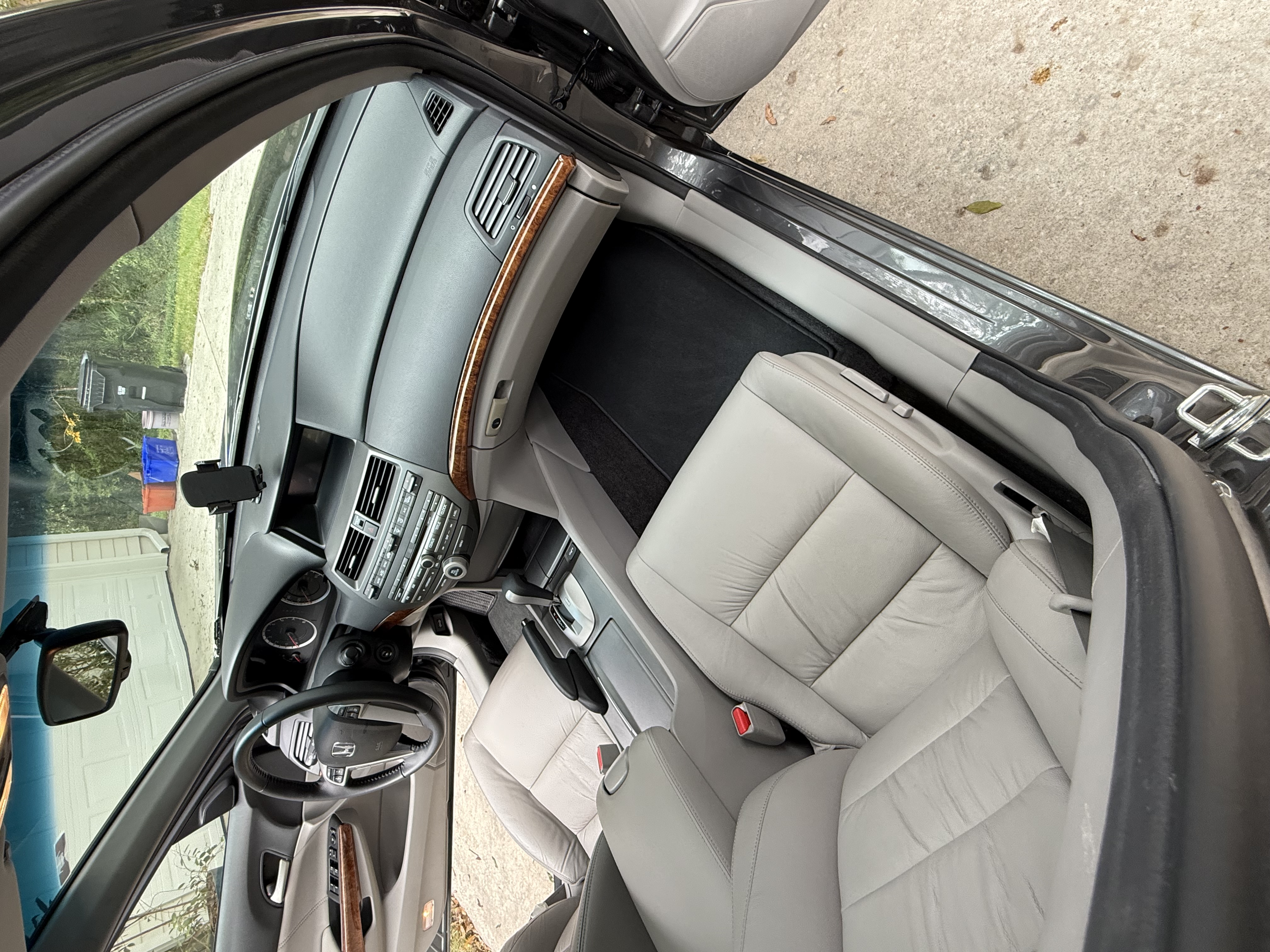 Used 2012 Honda Accord EX-L image 4