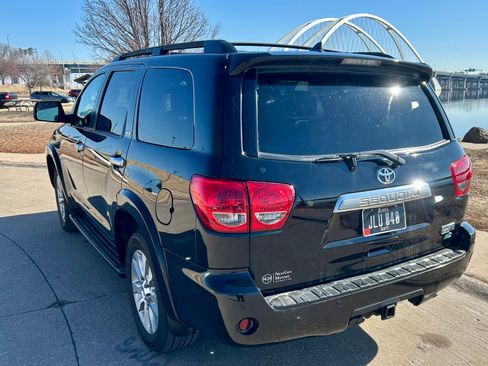 Used 2013 Toyota Sequoia Limited image 4