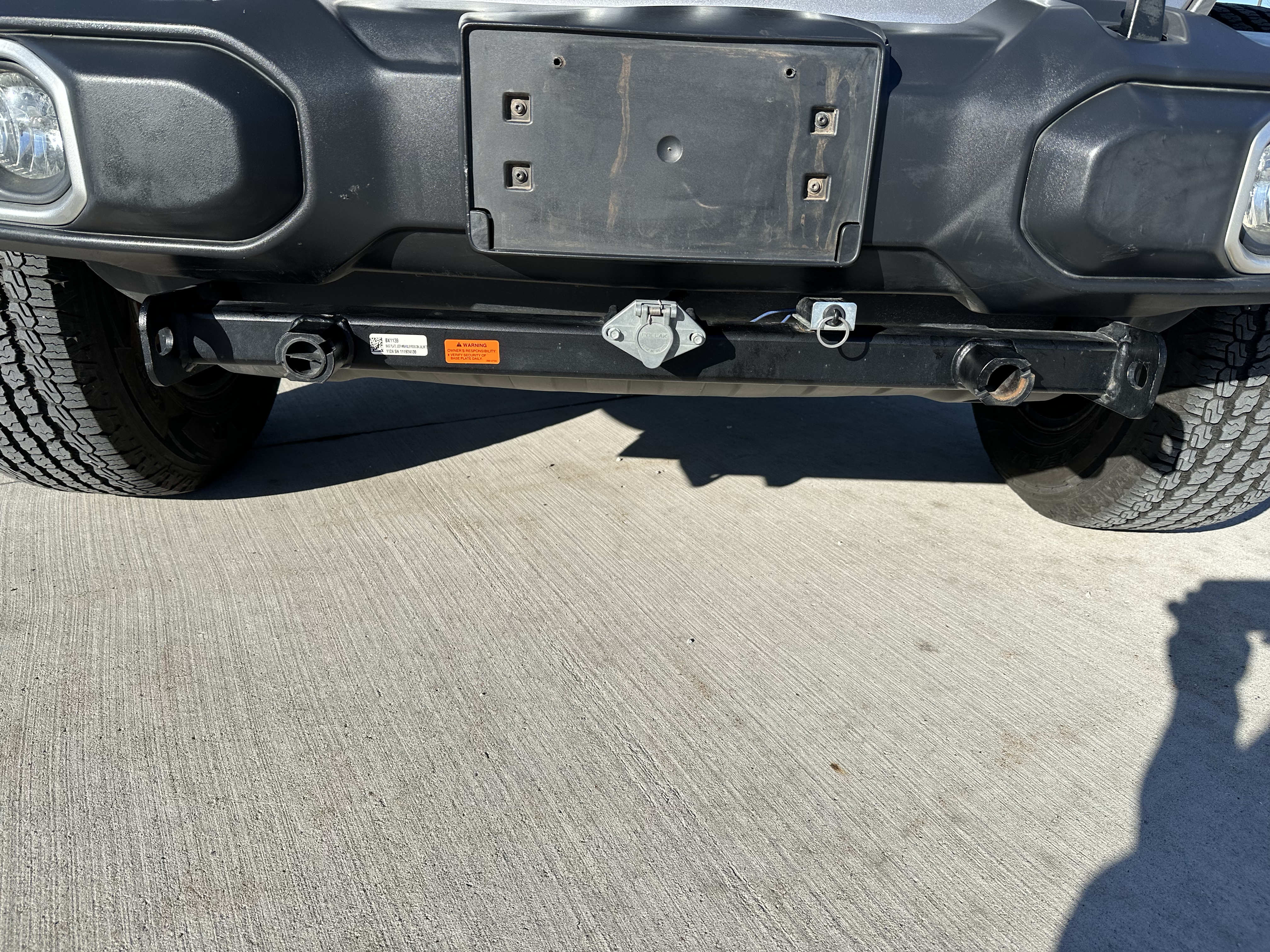 Used 2020 Jeep Wrangler Unlimited Sahara AWD/4WD image 27