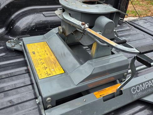 Used 2022 RAM 3500 Tradesman image 27