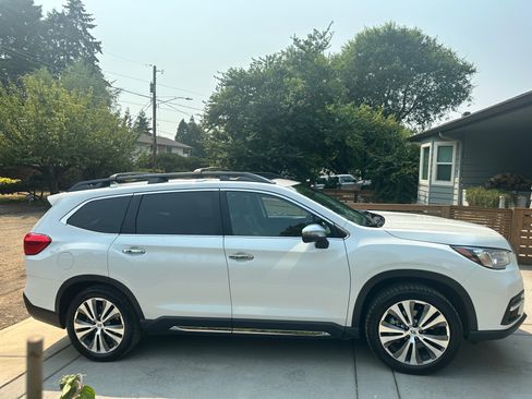 Used 2021 Subaru Ascent Touring AWD/4WD image 2