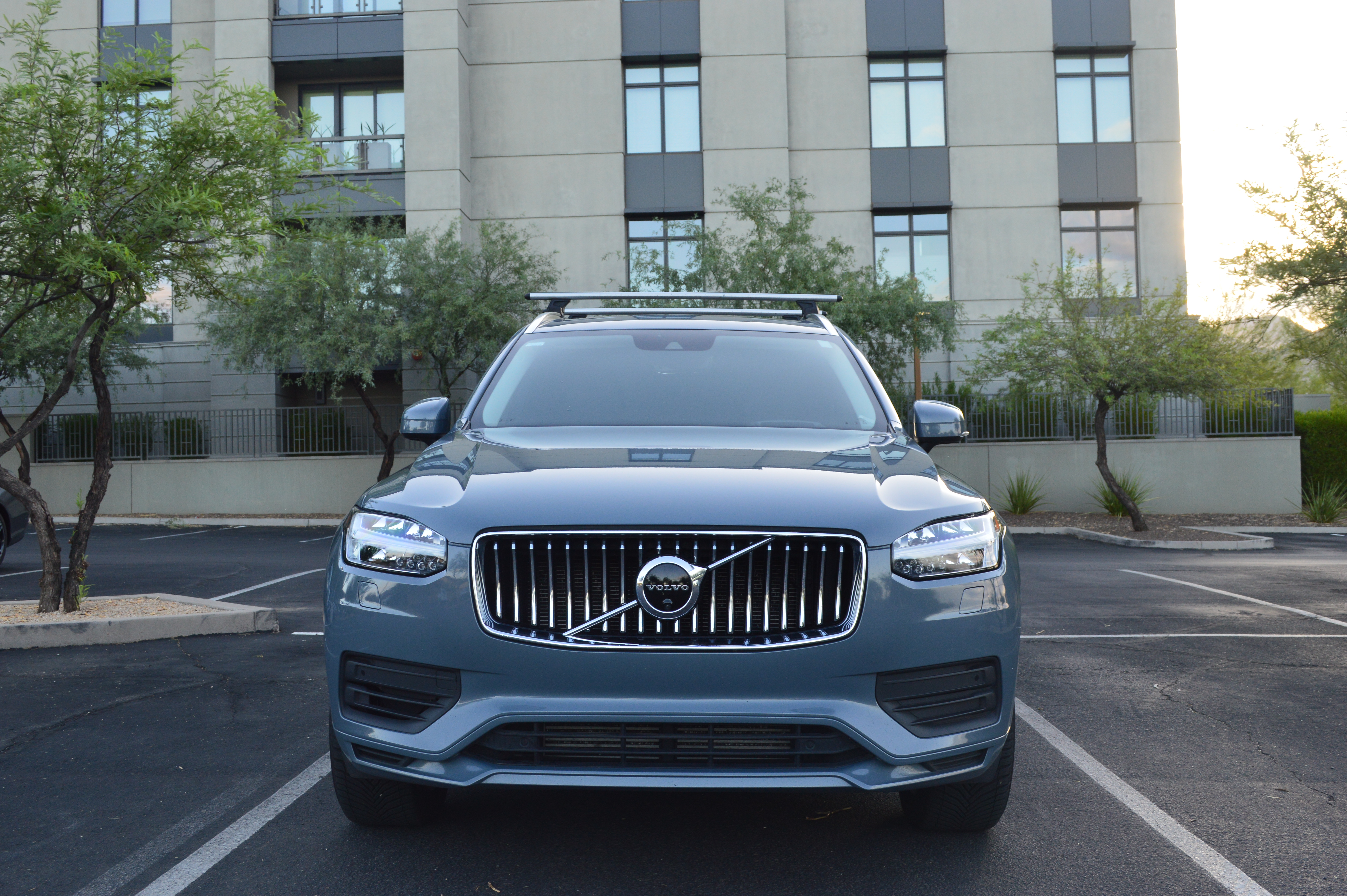 Used 2020 Volvo XC90 T8 Momentum AWD/4WD image 10