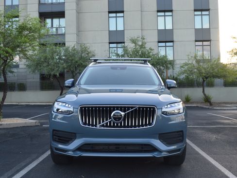 Used 2020 Volvo XC90 T8 Momentum AWD/4WD image 10